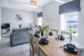 Beach Haven Hideout - 2 Bedroom - Milford Haven